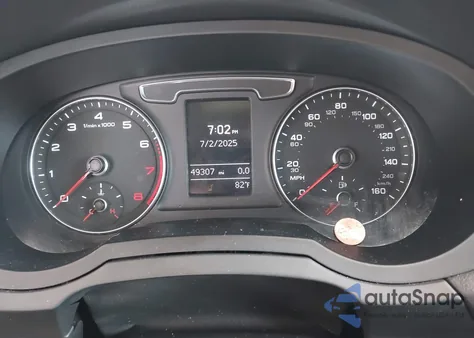 2018 Audi Q3 2.0T Premium/2.0T Sport Premium из США, поврежденный, VIN WA1BCCFS1JR008089